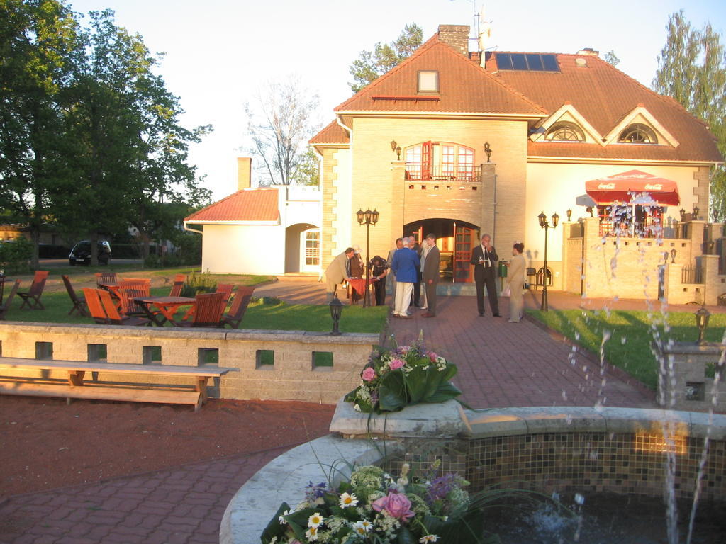 Hotell De Tolly Tõrve Dış mekan fotoğraf